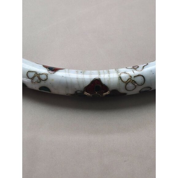 Vintage White Cloisonne Enamel Bangle Bracelet With Floral Design - Picture 5 of 6